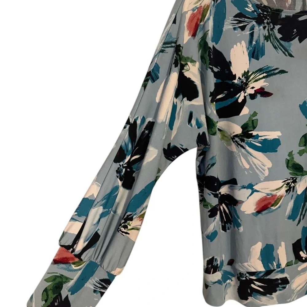 The Limited Women's Abstract Floral Blue Print Top XLARGE #N - Picture 3 of 7